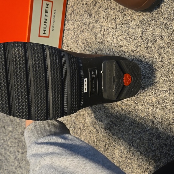 Shoes - Picture 3 of 4